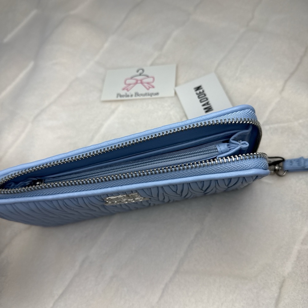 Steve Madden Light Blue Quilted Zip-Around Wallet With A Wristlet Strap - Picture 4 of 4